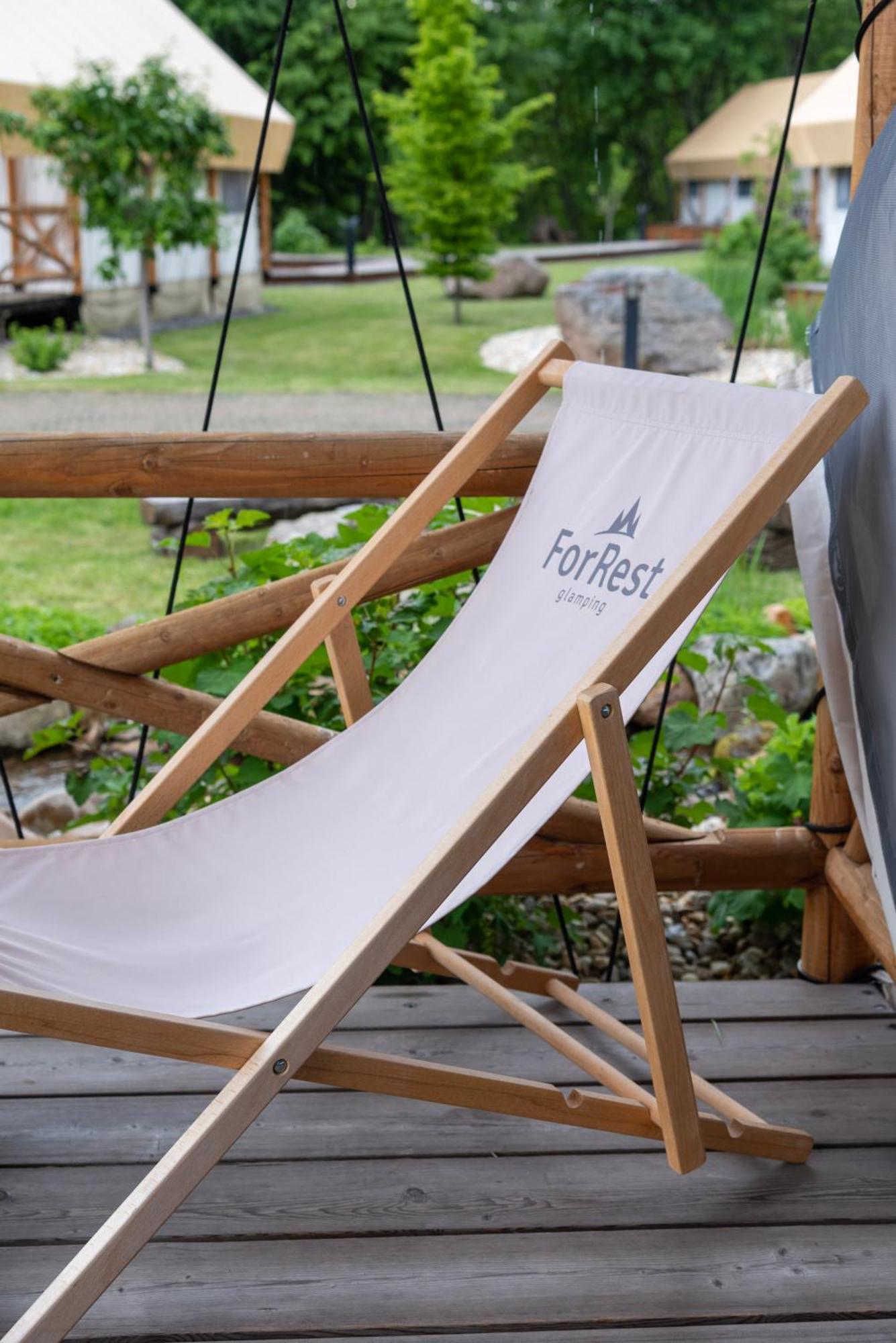 Forrest Glamping Hotel Banska Stiavnica Luaran gambar