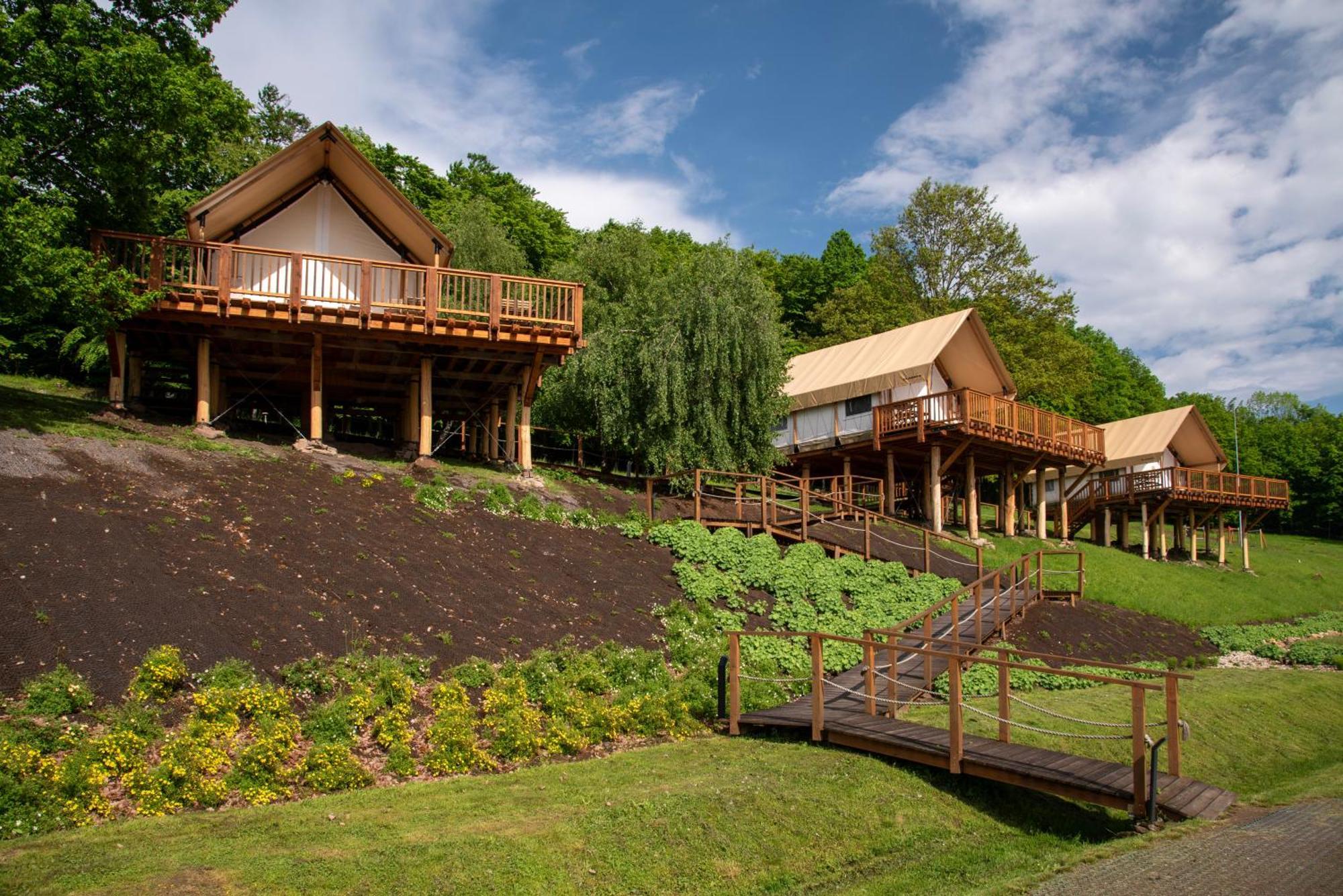 Forrest Glamping Hotel Banska Stiavnica Luaran gambar